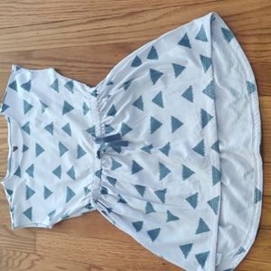 Tea Collection Size 3 Light Purple Triangle Pattern Short Sleeve Dress